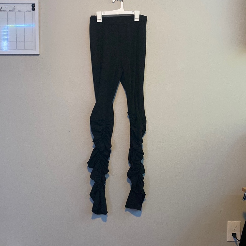Black stacked leggings from Shein size L